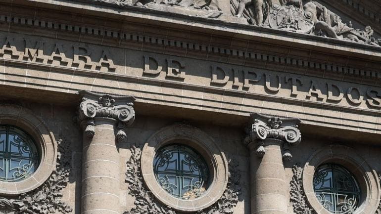 propone Morena prohibir publicidad exterior bebidas alcoholicas Mundial 2026.jpg