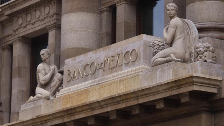 reduce Banxico tasa interes 7 punto 50.jpg