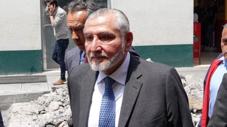 reta Adan Augusto cantar Hernan Bermudez.jpg