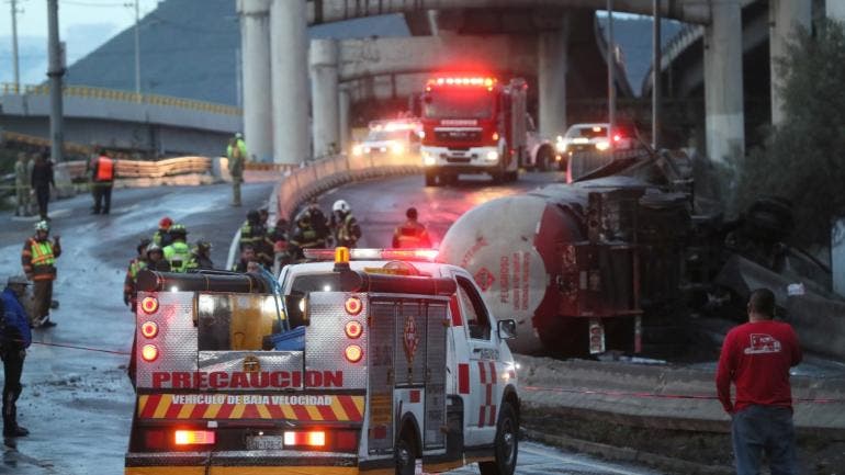 sube 29 cifra muertos Puente Concordia.jpg