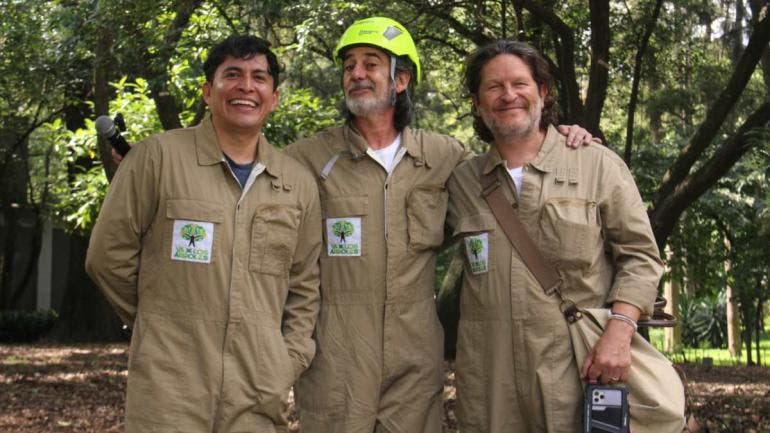 El viernes 27 de septiembre, Fitto Segura conversó sobre la campaña “Va por los Árboles”, una iniciativa que busca cambiar la manera en que los capitalinos entienden y cuidan a los árboles urbanos