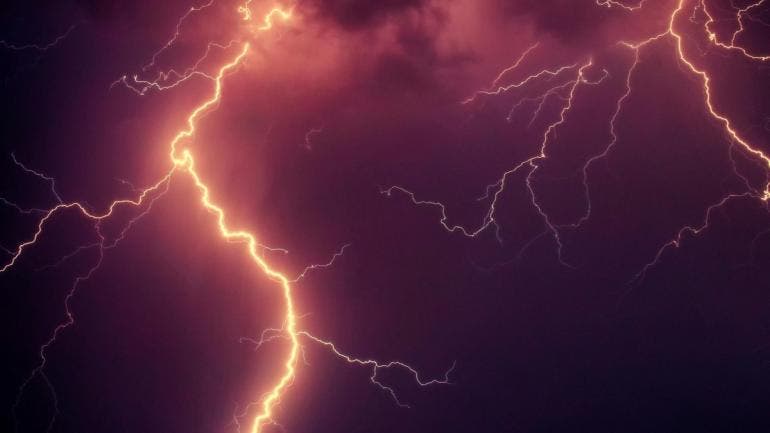 Se activó la Alerta Amarilla por pronóstico de lluvias fuertes y posible caída de granizo durante la tarde y noche de este martes 7 de octubre de 2025