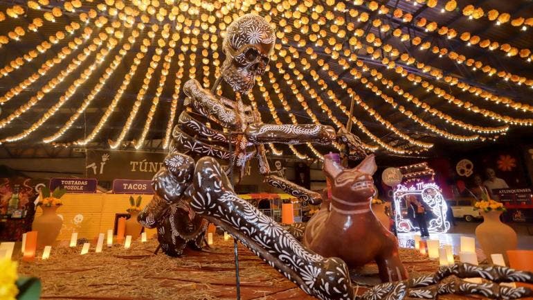 Calaveras monumentales