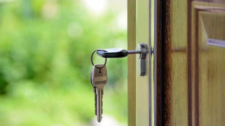 Por su parte, el secretario de Vivienda, Inti Muñoz Santini, resaltó que en el primer año de esta administración se han entregado 16,408 créditos de vivienda