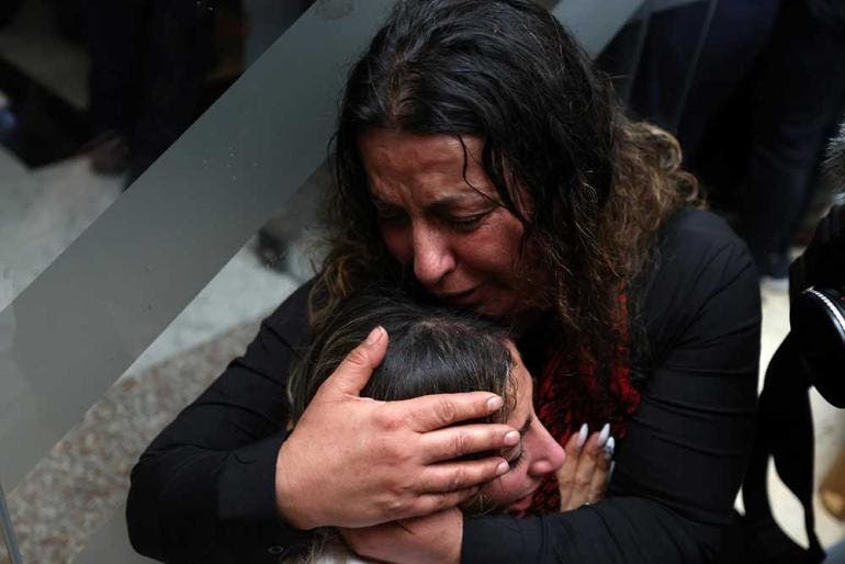 Casi 2,000 prisioneros palestinos son liberados por Israel en Gaza y Cisjordania (Foto EFE)