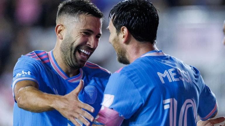 Messi y Jordi Alba