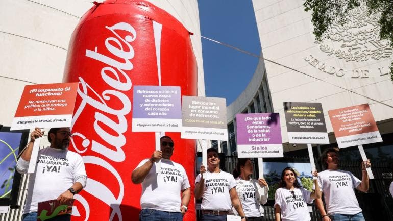 piden ONG Senado no retroceder IEPS refrescos.jpg