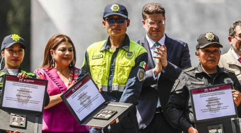 reconocimiento policias