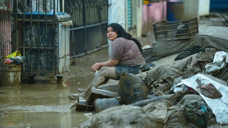 van 44 muertos por lluvias Mexico.jpg