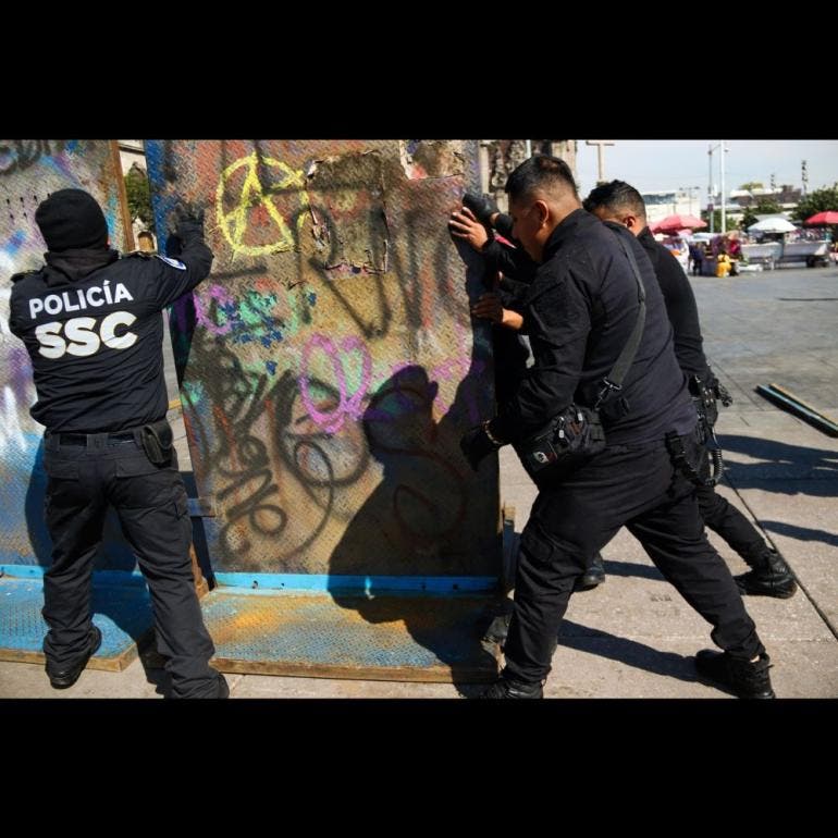 Blindan Palacio Nacional 