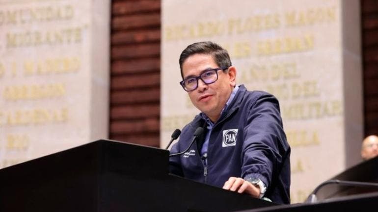 denuncia PAN alza mercado negro medicinas cancer.jpg