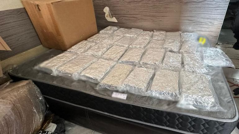 identifica bloquea UIF red narcotrafico.jpg