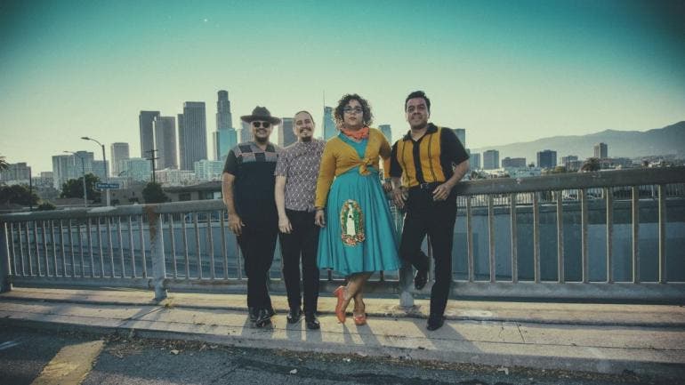 LA SANTA CECILIA 'NO PASA NADA'