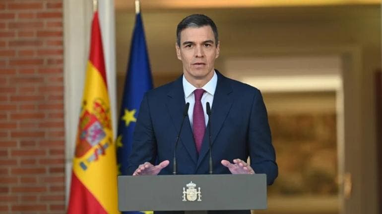 Pedro Sanchez acercamiento Espana Mexico.jpg