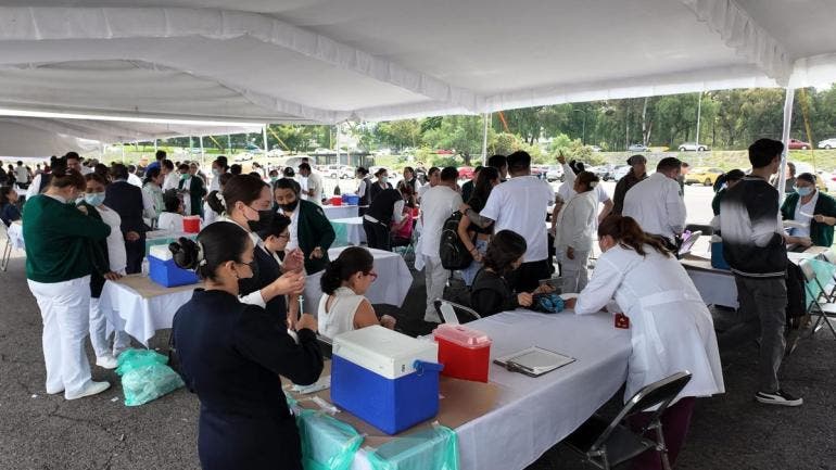 refuerza Sedesa vacunacion CDMX.jpg