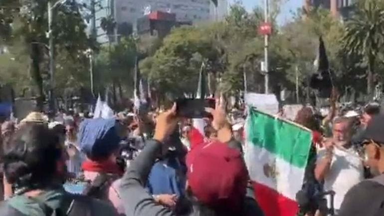 segunda marcha Generacion Z sin destrozos.jpg