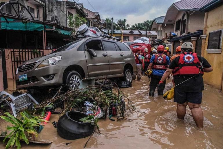 Devastación total en Filipinas por el tifón Kalmaegi (Fotos EFE)
