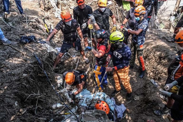 Devastación total en Filipinas por el tifón Kalmaegi (Fotos EFE)