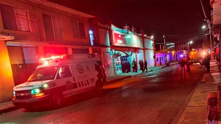 Lanzan bombas molotov a hotel de Cuautla