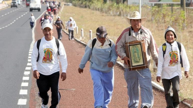atropellan peregrinos Nuevo Leon 8 heridos.jpg