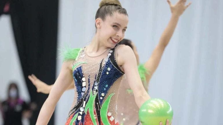 Pese a su corta edad, Marciniak ya contaba con una destacada trayectoria deportiva, con títulos regionales y nacionales, especialmente en su estado natal de Paraná, en el sur del país.