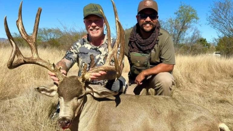 JAMES HETFIELD MEXICO CACERIA