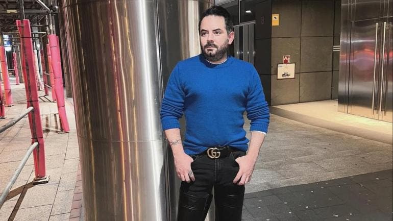 ¿Moda o locura? Las botas de $93,000 pesos de José Eduardo Derbez que dividen opiniones en redes sociales