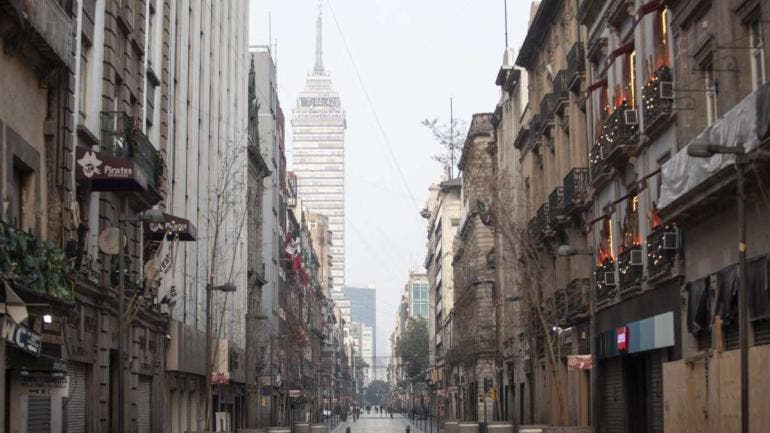 En el Estado de México, las autoridades activaron la Fase I de Contingencia Ambiental por altos niveles de partículas PM2.5 en el Valle de Toluca y Santiago Tianguistenco.