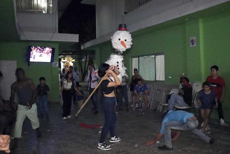  Migrantes en México: El drama de vivir la Navidad en albergues y situación de calle (EFE)