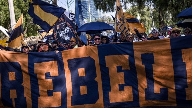 muere Gacela cabecilla Rebel Pumas.jpg