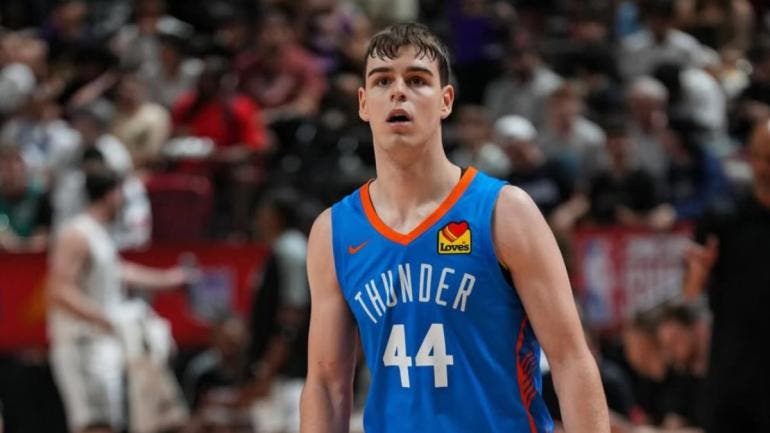 Nikola Topic reaparece con los Thunder tras diagnóstico de cáncer 