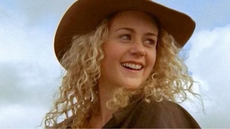 Rachael Carpani 