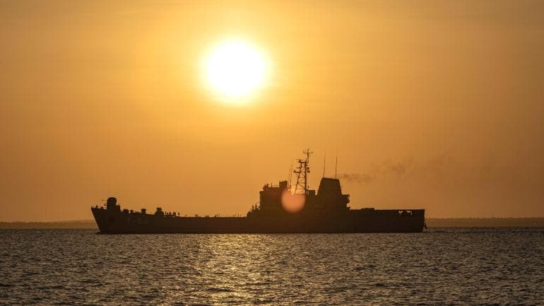 sanciona EU 29 buques crudo iranies.jpg