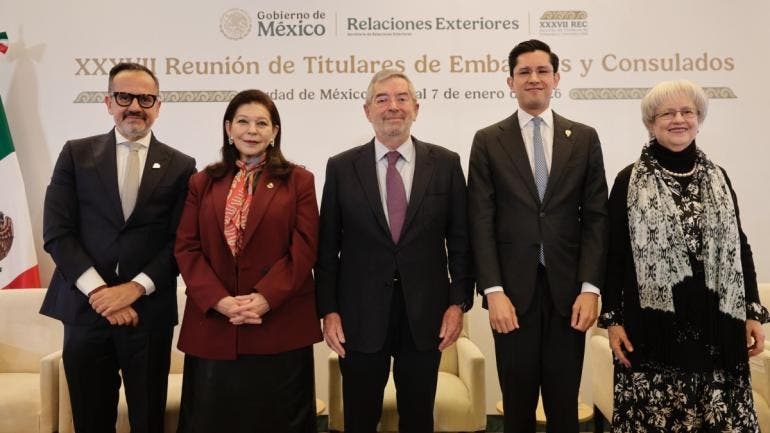 afina SRE ruta diplomatica EU.jpg