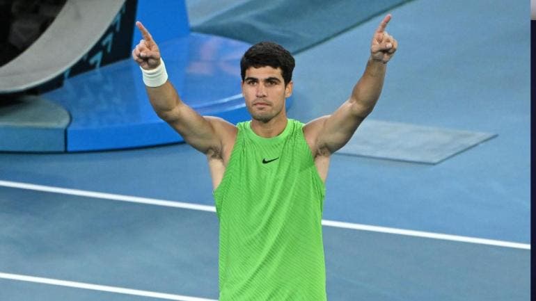 Alcaraz avanza a su primera final en Australia 