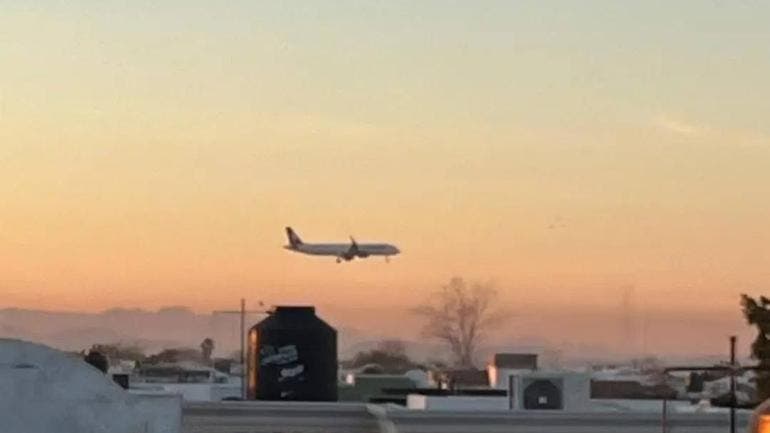 aterrizaje avion EU no debe consultarse Senado Sheinbaum.jpg