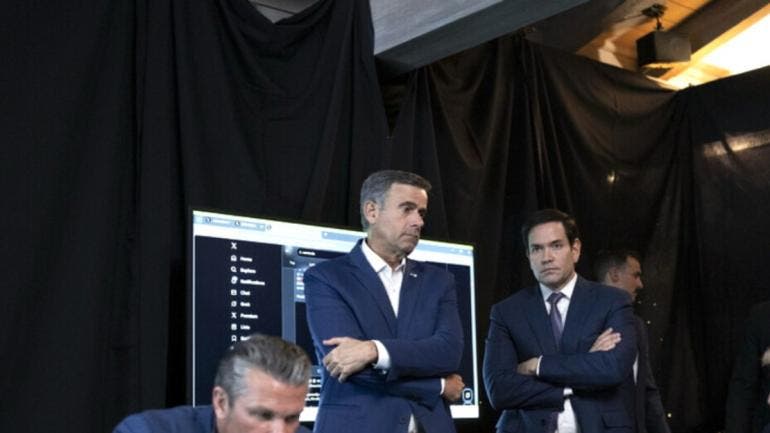 designa Trump Marco Rubio Hegseth Miller Venezuela.jpg