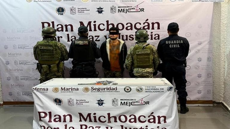 detienen nueve personas Michoacan.jpg