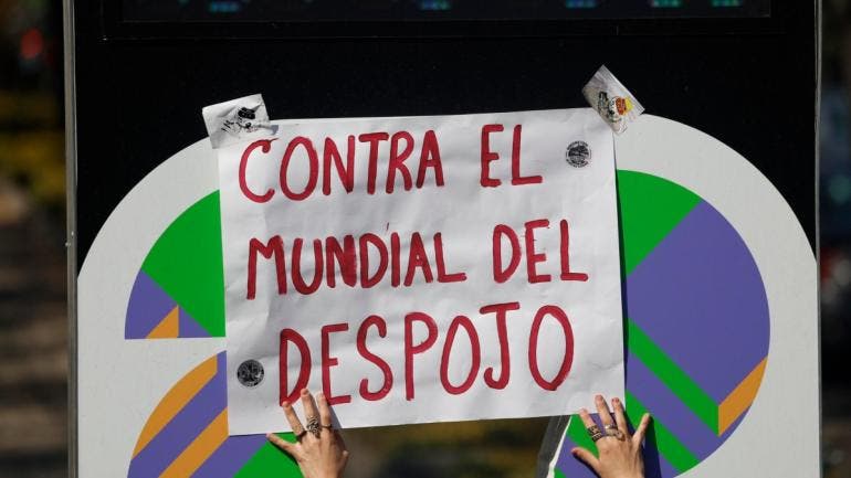 Las organizaciones reiteraron que mantendrán acciones informativas y de protesta para visibilizar el impacto social que, a su juicio, traerá el torneo internacional.