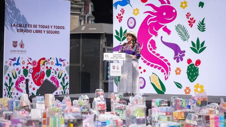 incautan 50 mil vapeadores CDMX.jpg