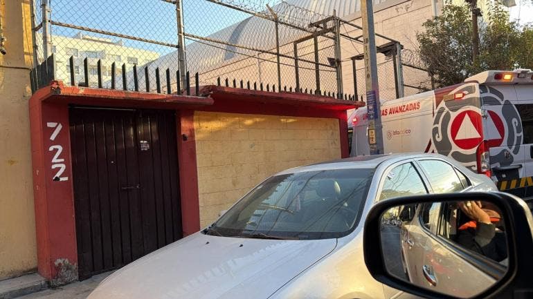 El incidente ocurrió en un inmueble localizado en el cruce de Cafetal y Vainilla, donde vecinas y vecinos alertaron a los servicios de emergencia.