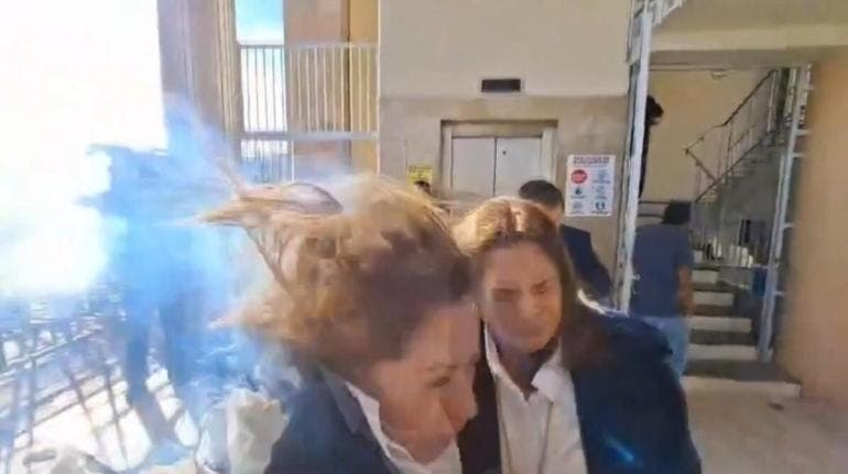 lanzan explosivo diputada Honduras.jpg