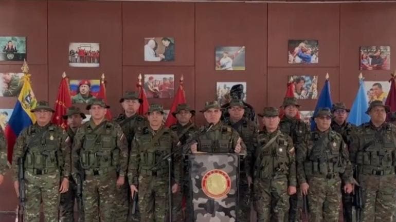 Maduro autentico lider Venezuela Vladimir Padrino.jpg