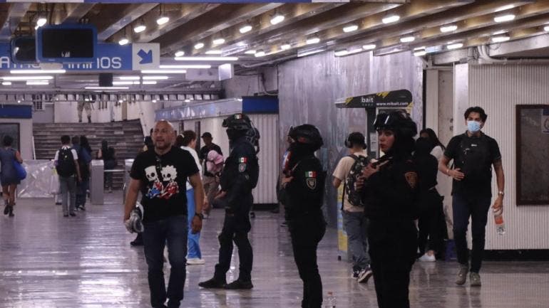 Hasta el momento, no se han dado a conocer detalles sobre el estado de salud de la persona involucrada.