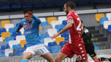 Hirving Lozano metió un gol en el 6-0 de Napoli sobre Fiorentina