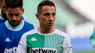 Andrés Guardado está de regreso a los entrenamientos tras superar el Covid-19