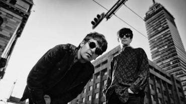 COMPUESTA POR LOS GEMELOS CARLOS Y PABLO SILBERBERG, LA ALINEACIÓN DE AVELLANEDA EDITÓ EL SEGUNDO SENCILLO DE AVANZADA DE SU PRÓXIMO EP, TITULADO 'AMÉRICA'..