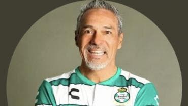Muere por covid Martín Pérez Padrón, técnico del Santos Femenil