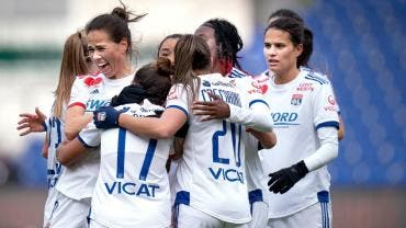 Olympique Lyon es el primer equipo con 30 juegos sin perder en UEFA