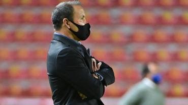 Necaxa despide al ‘Profe’ Cruz y es el segundo técnico cesado